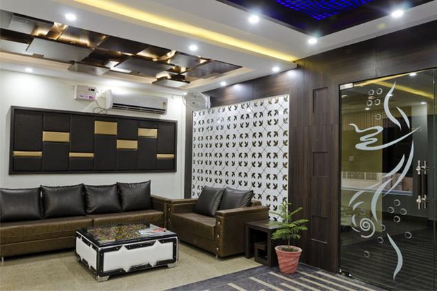 Hotel Aastha Palace